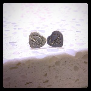 Return to Tiffany Heart Earrings
